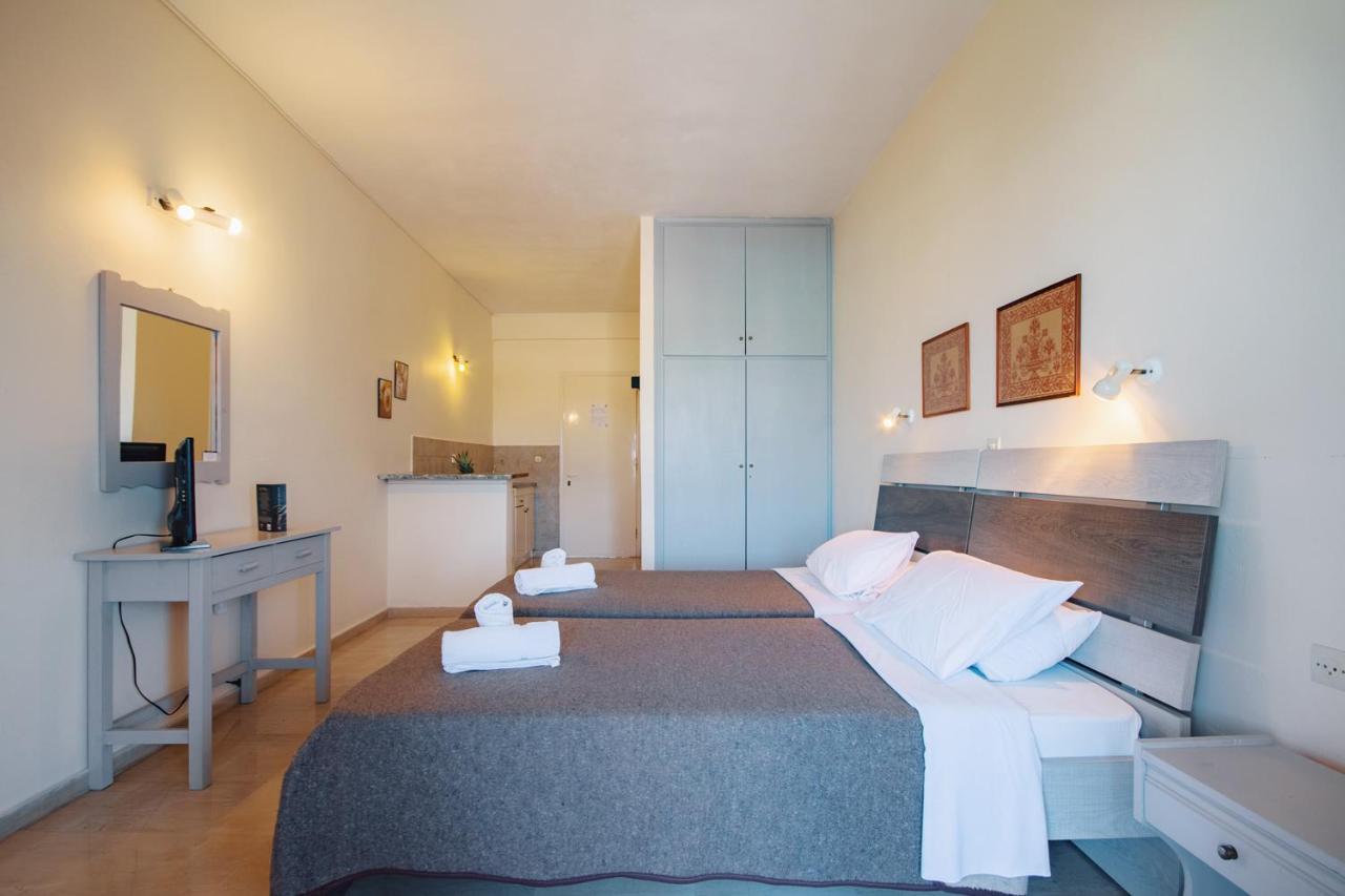 Villa Rosa Apartments 古维亚 外观 照片
