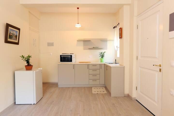 Villa Rosa Apartments 古维亚 外观 照片
