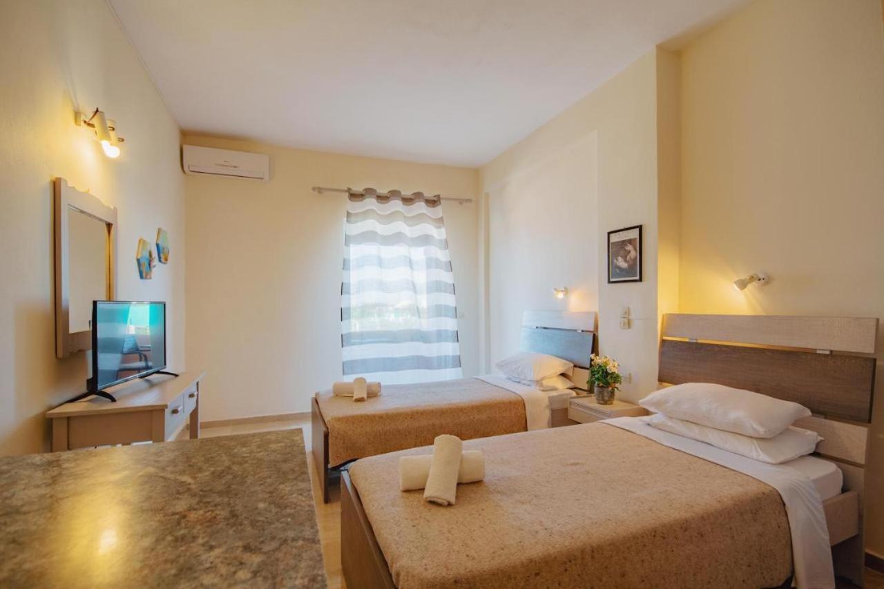 Villa Rosa Apartments 古维亚 外观 照片